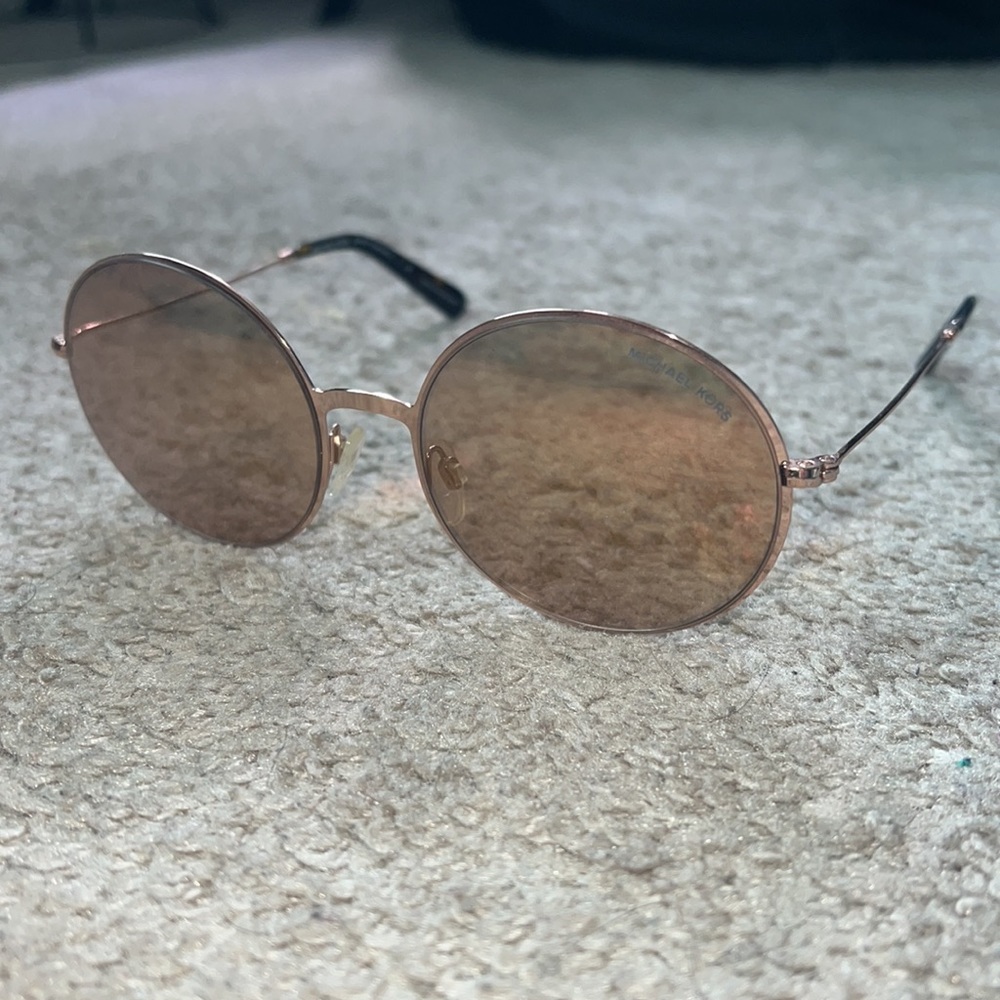 Micheal kors sunglasses